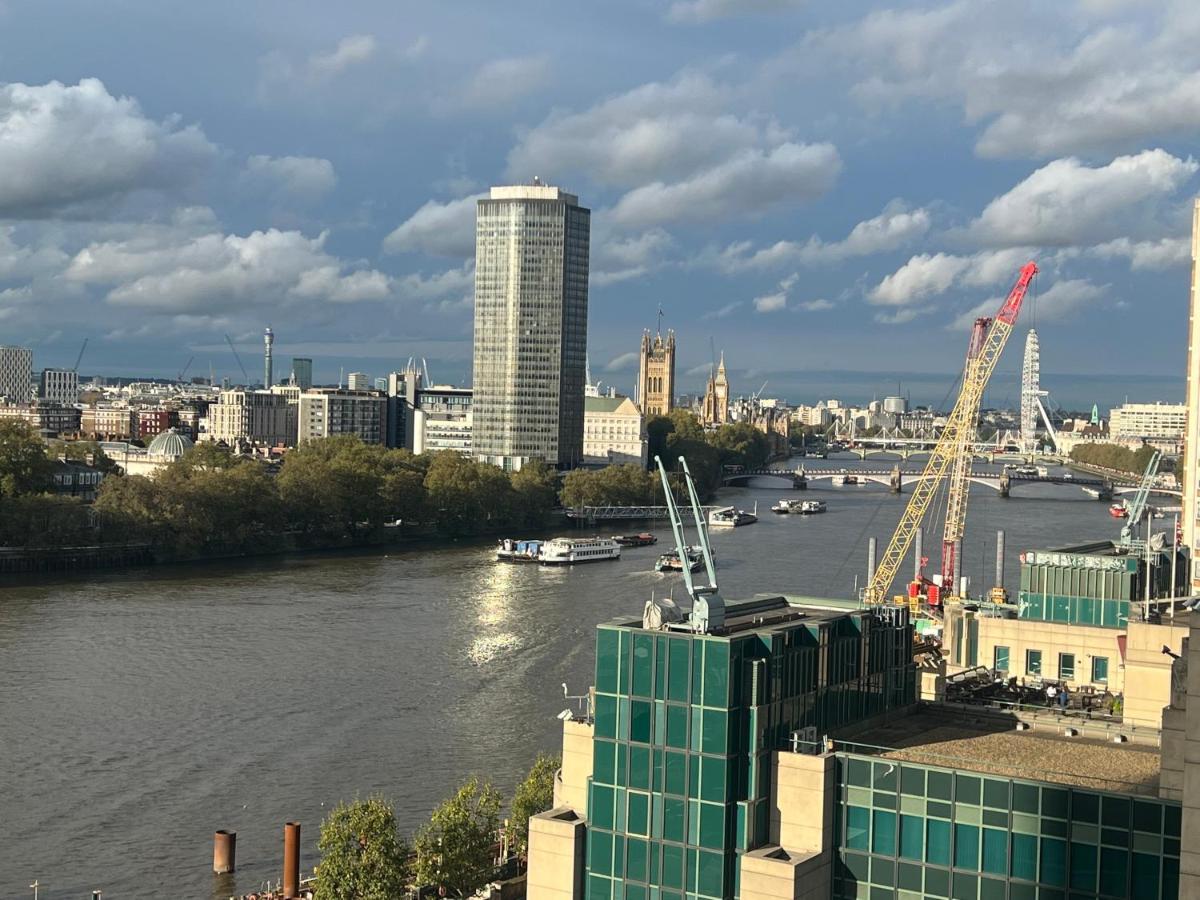 St George Thames Apartment Londres Extérieur photo
