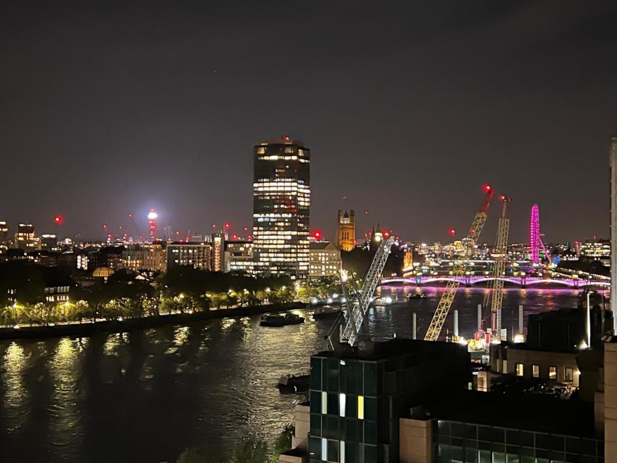 St George Thames Apartment Londres Extérieur photo