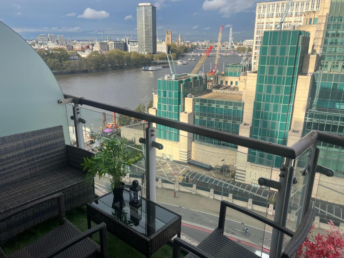 St George Thames Apartment Londres Extérieur photo