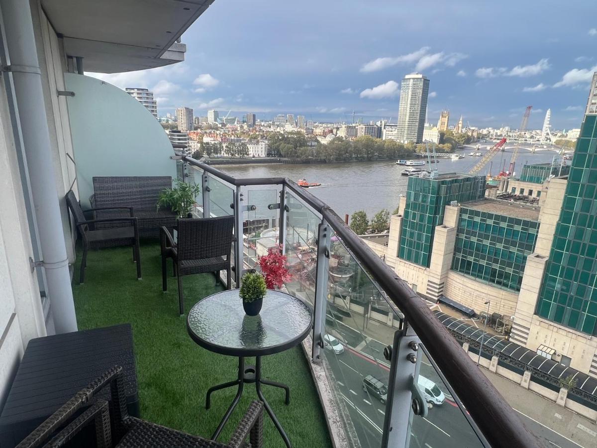 St George Thames Apartment Londres Extérieur photo