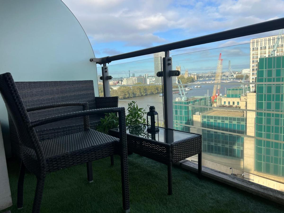 St George Thames Apartment Londres Extérieur photo