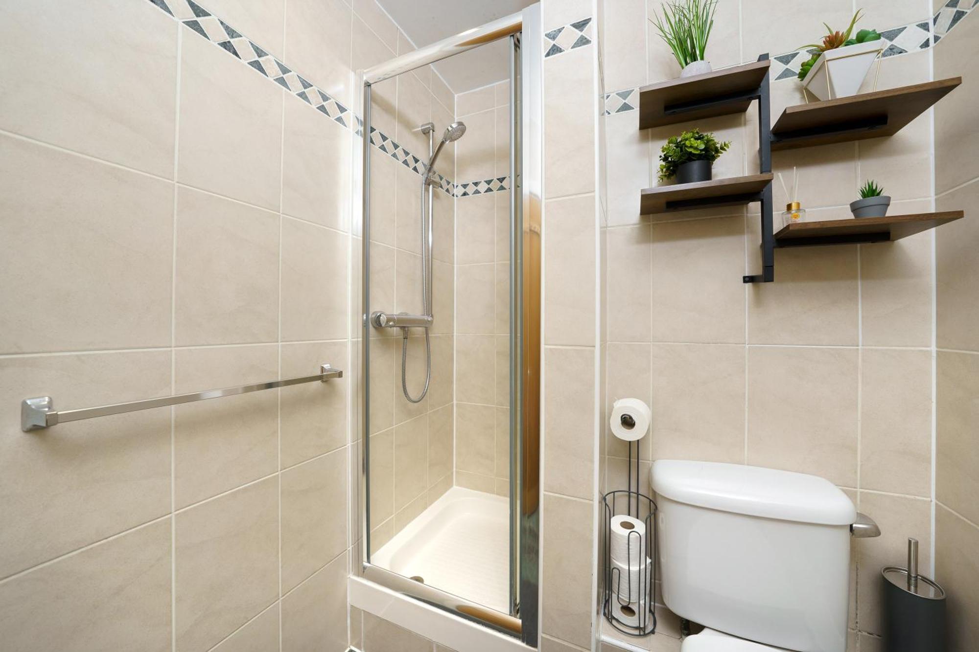 St George Thames Apartment Londres Extérieur photo
